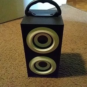 Black and white great Speaker